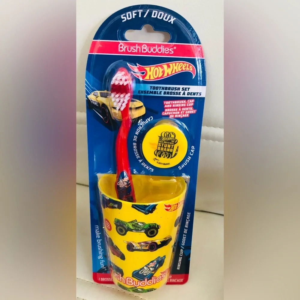 Hot wheels 3pc brush buddies soft ergonomic toothbrush, cap and rinsing cup‎ new